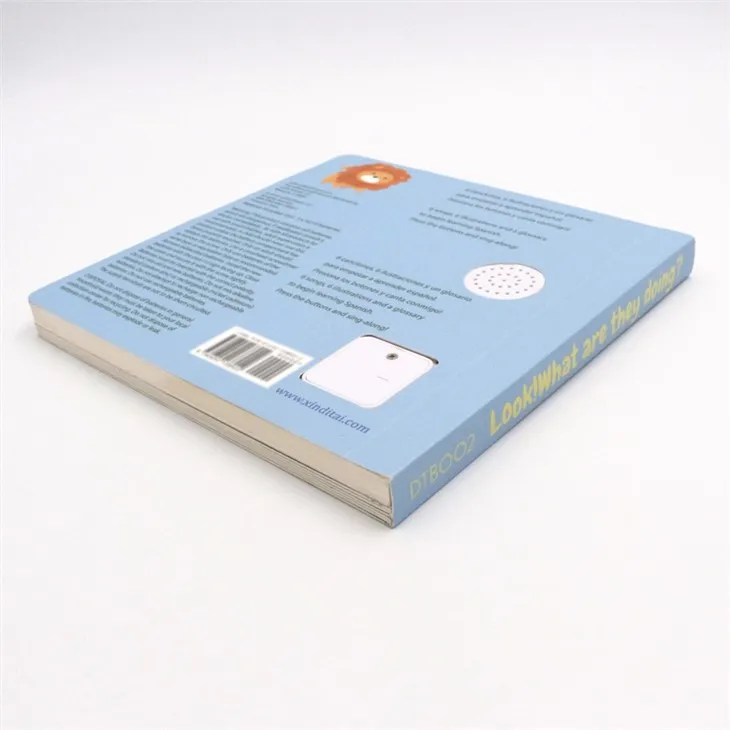 Hlasno hlasitá hlučná hasičská kniha